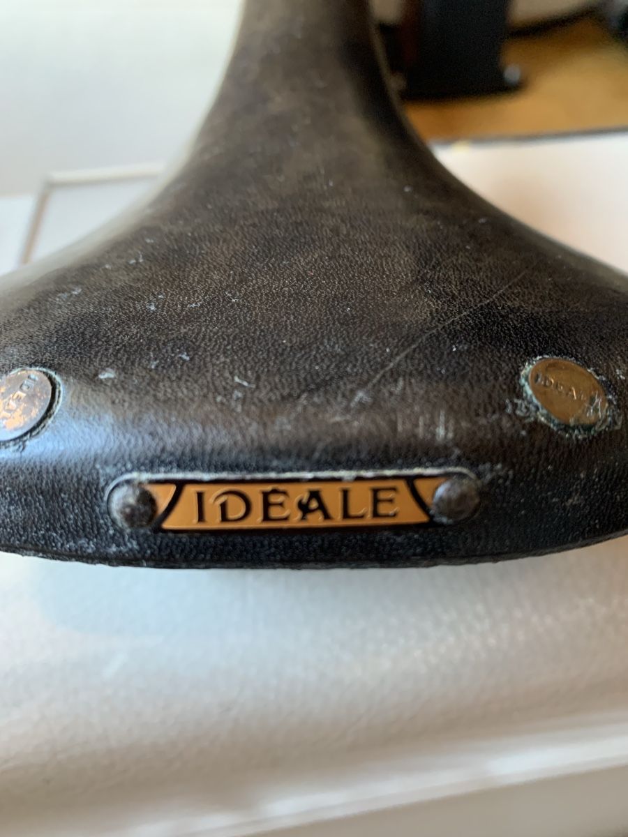 Pezzi di ricambio: Vintage IDEALE Leather Bike Saddle – Usato da La Croix de Rozon venduto da chr_f5wy