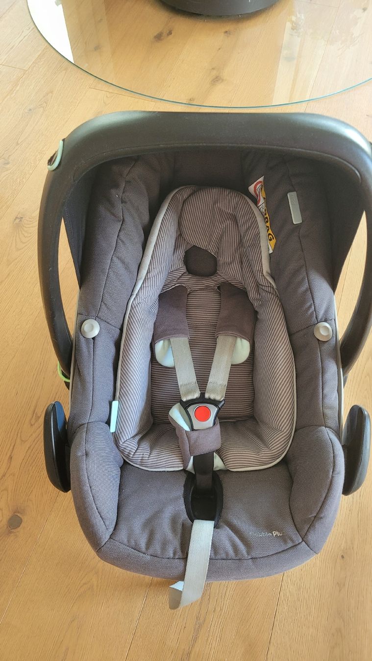Maxi-Cosi Sièges auto: Maxi Cosi Pebble plus – D'occasion à Igis par bue_bbp6