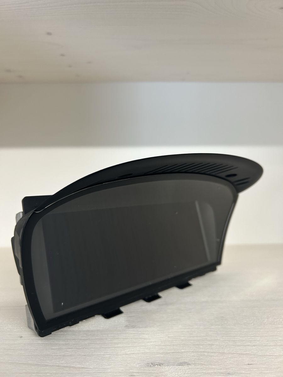 BMW Tutti pezzi di ricambio auto: BMW CIC Infotainment für E9x/E6x Reihe – Usato da Felben-Wellhausen venduto da fab_vv8v 6