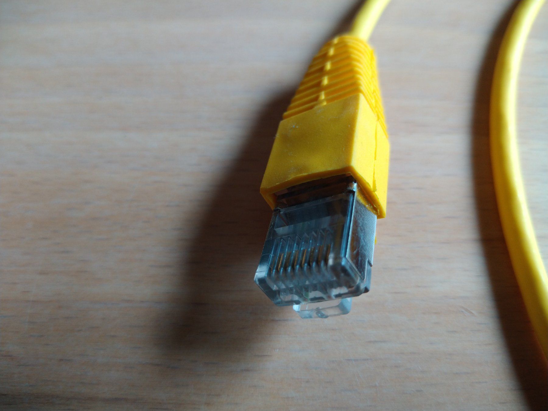 BKS Cavi: BKS Homenet Ethernet Patchkabel 1 m lang, gelb – Usato da Winznau venduto da Cassjopaya 3