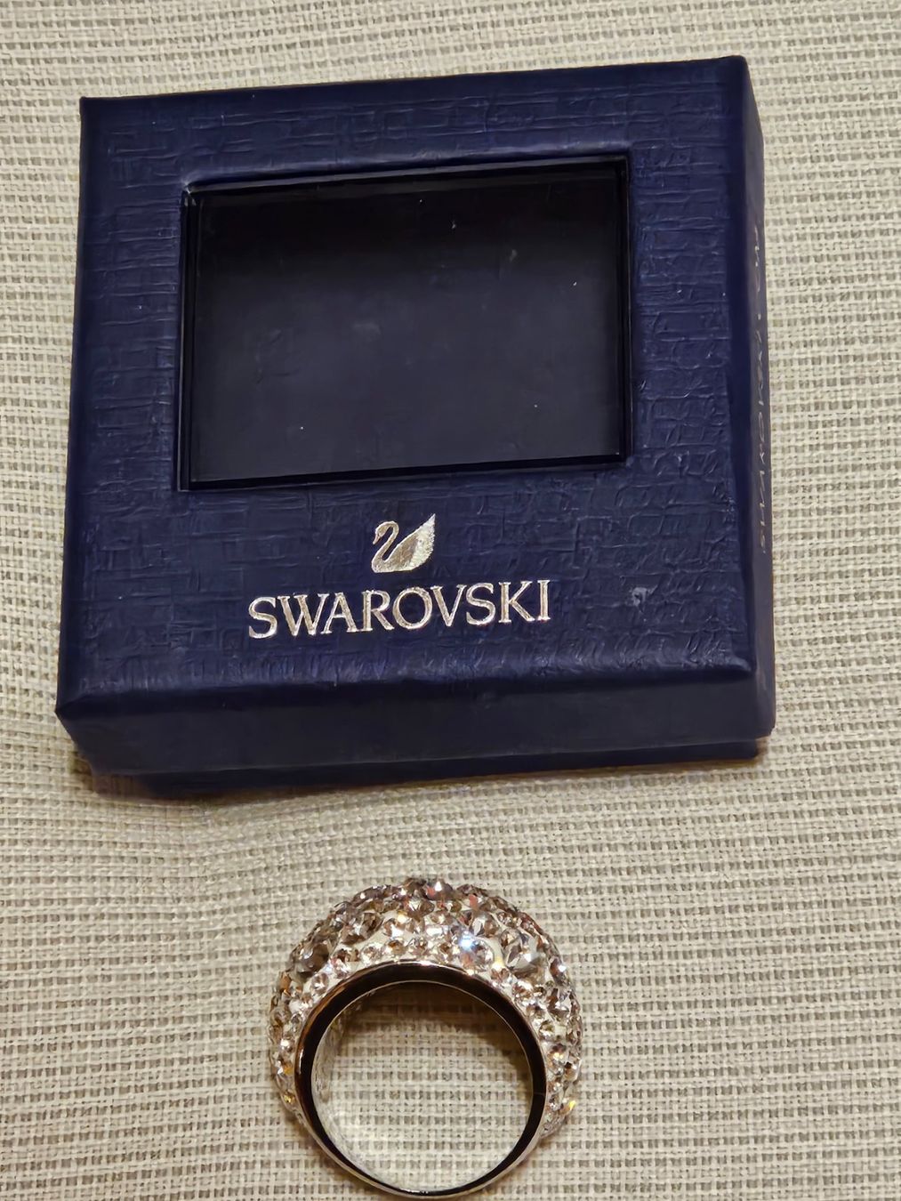 Swarovski Ringe: Neu: Swarovski Ring – Neu (gemäss Beschreibung) aus Uznach von Laeuffer 1