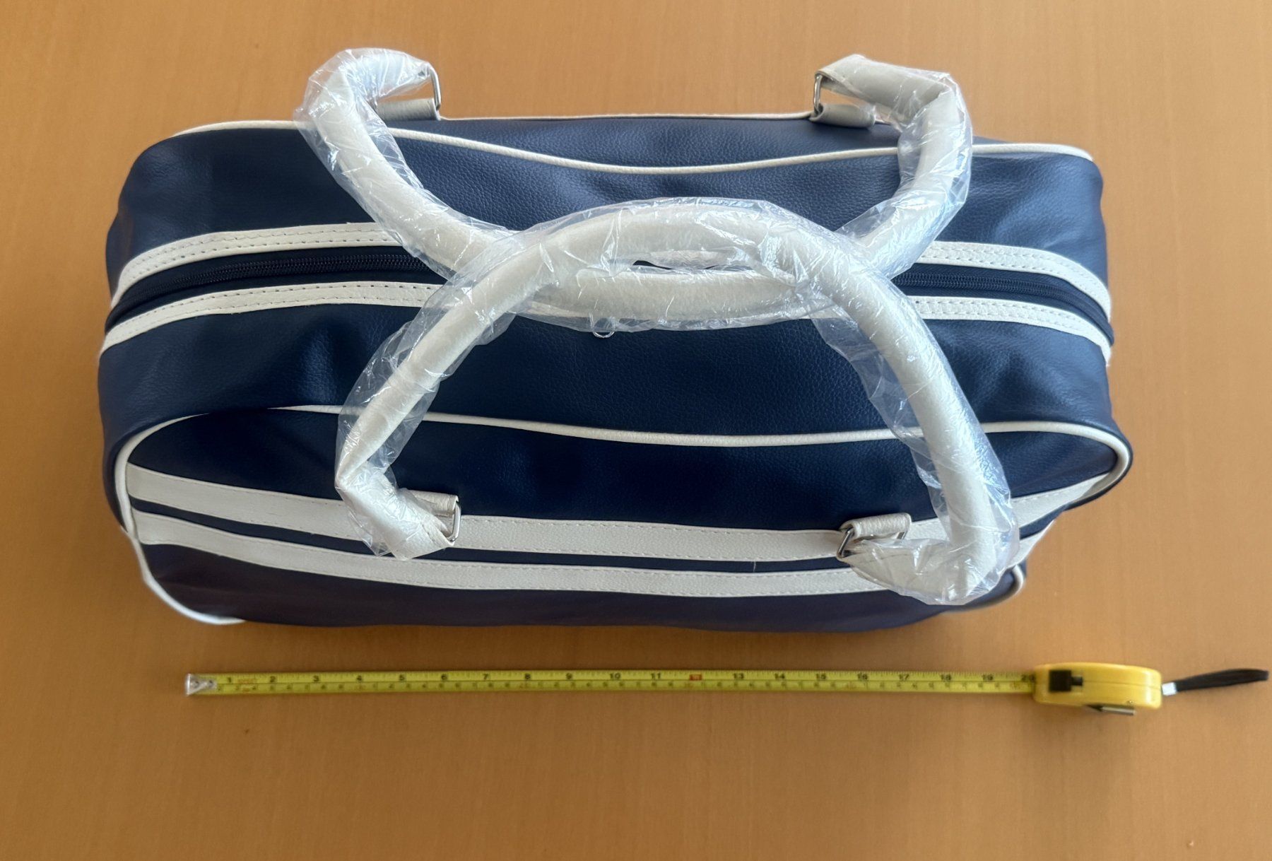Borse: Sac de sport rétro – Nuovo e nell'imballaggio originale da Prez-vers-Noréaz venduto da Joenicorn 1