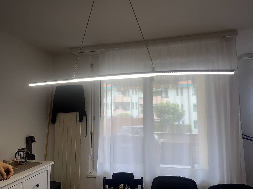 Lampade: Suspension LED extensible chrome  Lampe pour table à manger – Usato da Gland venduto da Arco2509 1