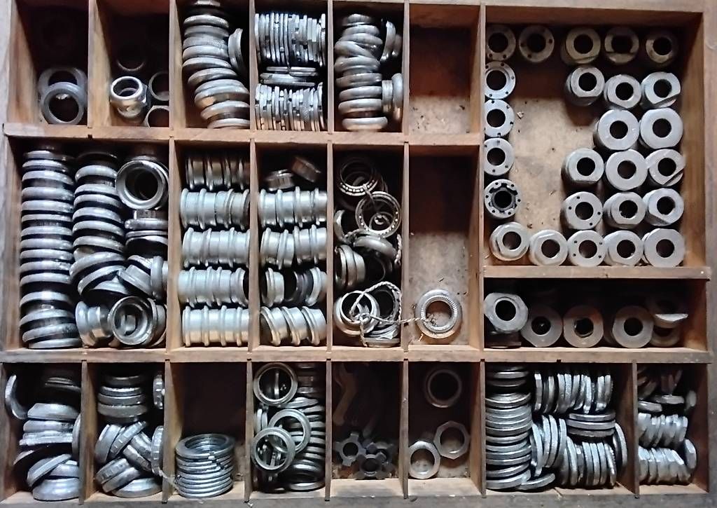 Ersatzteile: Vintage Steuer-& Innlagerteile – Neu (gemäss Beschreibung) aus Lohn-Ammannsegg von analogis 2