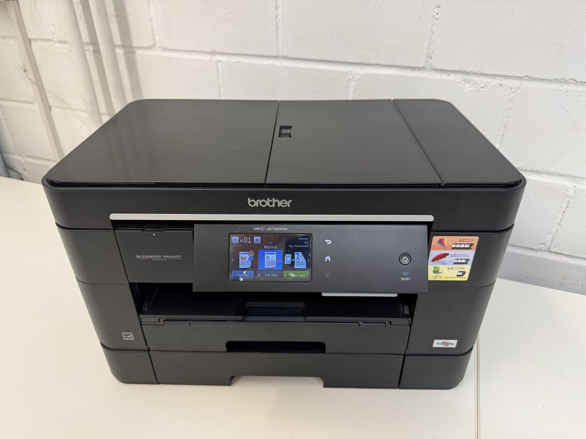 Brother Stampanti: Brother Multifunktionsdrucker MFC-J5720DW A3 gebraucht – Usato da Aesch LU venduto da Ambor