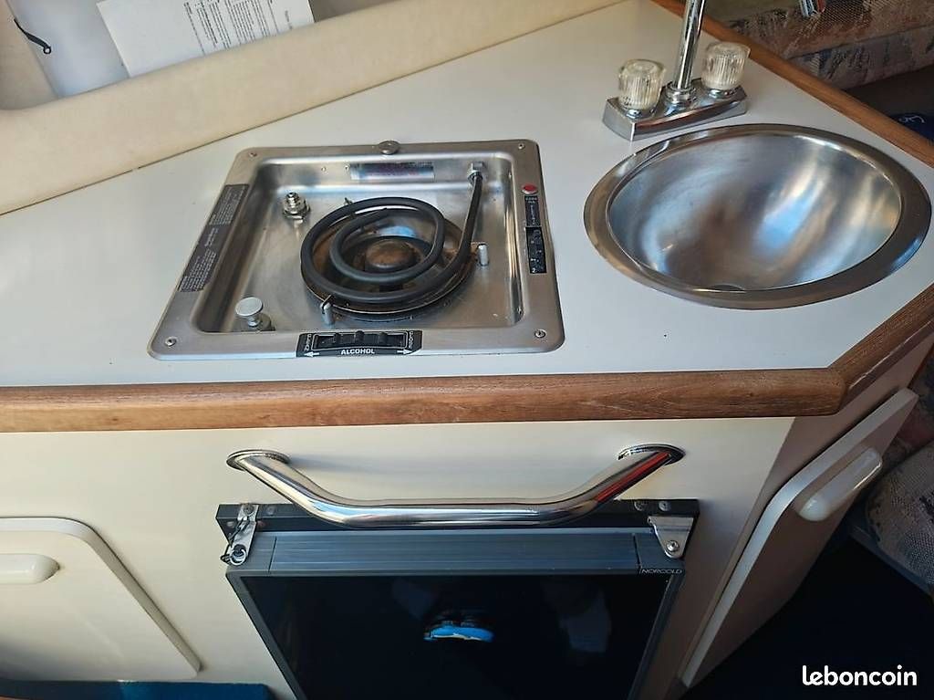 Bateaux: Sea Ray 230 DA LTD – D'occasion à Thônex par cforgnone 4