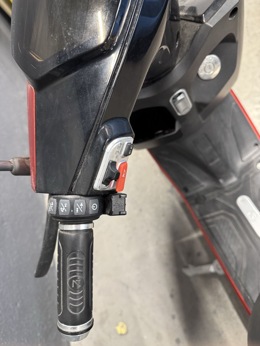 Scooters: Elektroroller Vespino 71  – Gebraucht aus Bäch SZ von Dar_hrl2 5