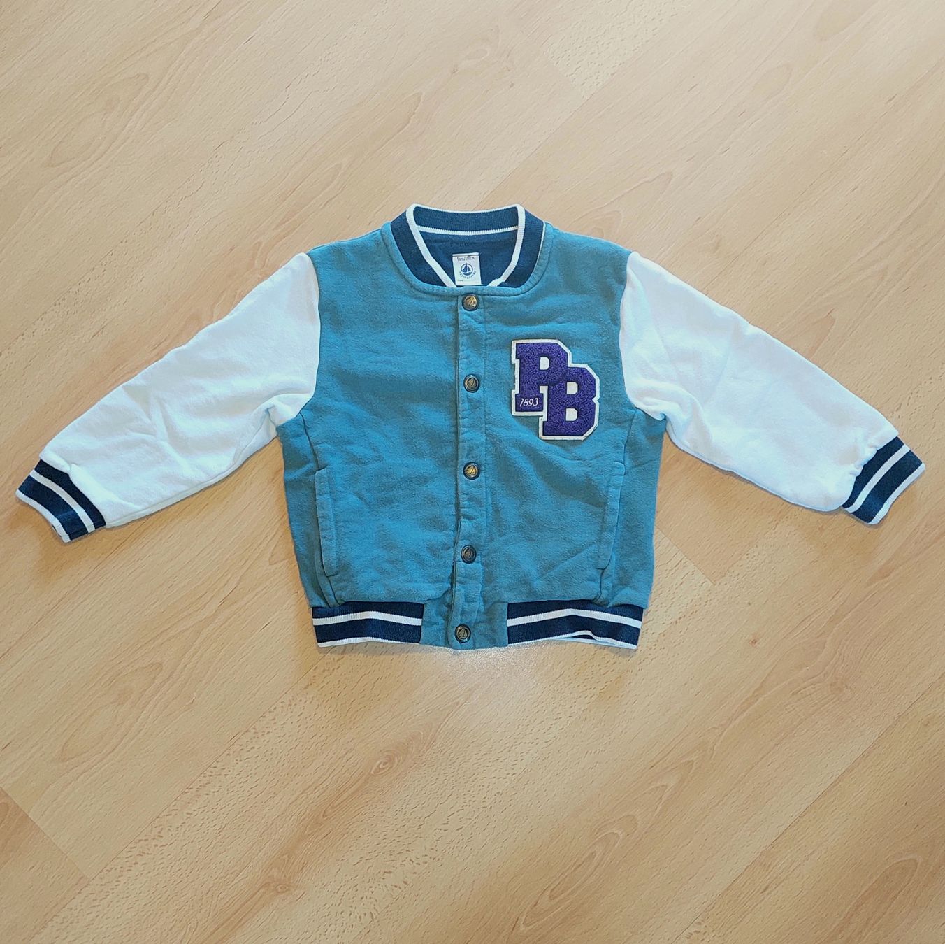 Petit Bateau Jacken & Mäntel: Veste Petit Bateau, taille 110 cm – Gebraucht aus Épalinges von lola_vp_99