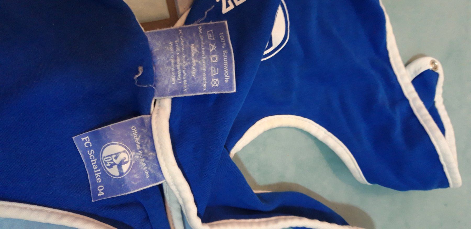 Pasti del neonato: FC Schalke 04 Baby Lätzchen Set – Usato da Thürnen venduto da kru_88hd 3