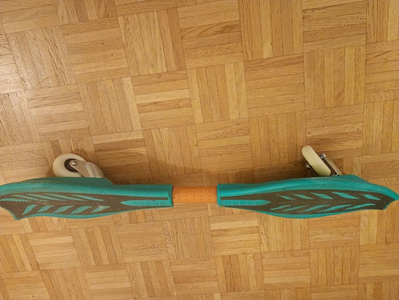 Skateboards: Waveboard/Ripstick – Gebraucht aus Genève von Cg9000 2