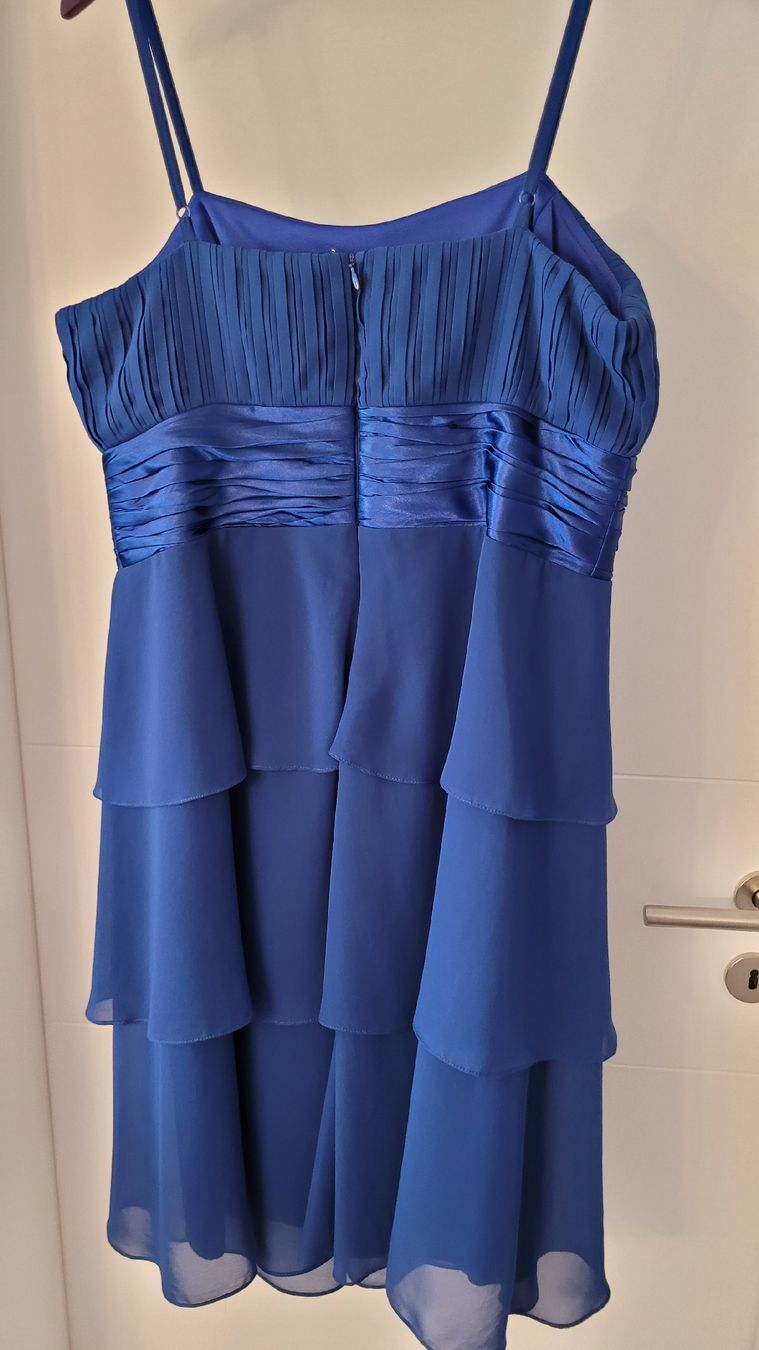 Kleider: blaues Cocktailkleid mit Chiffon 40/42 – Gebraucht aus Niederwil SO von greenp 1
