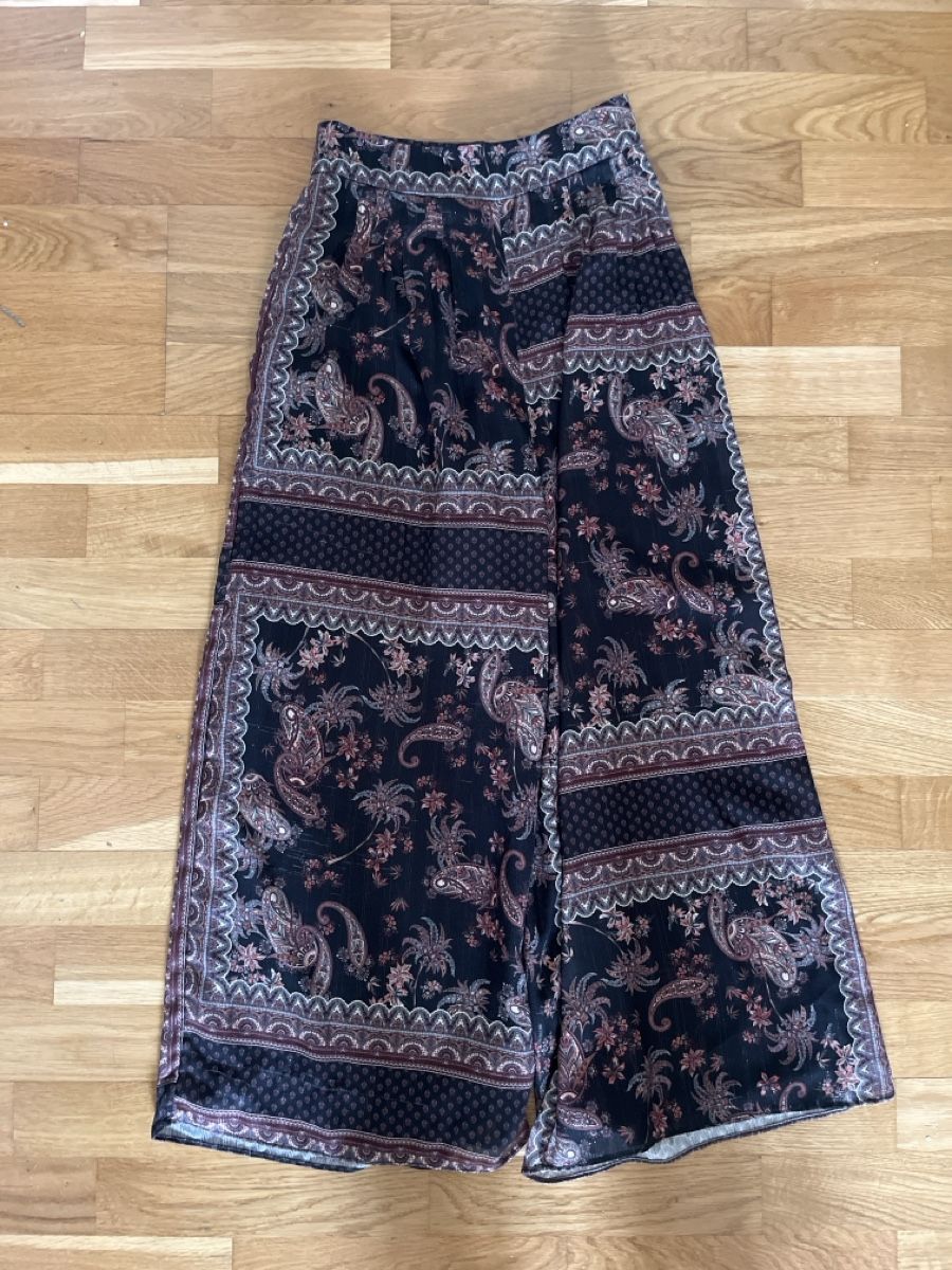 Mango Pantaloni: Luftige Hosen im Bohostil – Nuovo (secondo la descrizione) da Zürich venduto da Samichlaaus