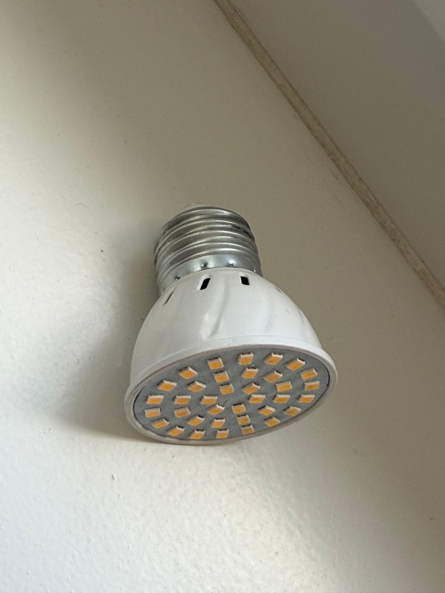 Lampade: Grosse dekorative Stehlampe – Usato da Kloten venduto da skobeyev 6