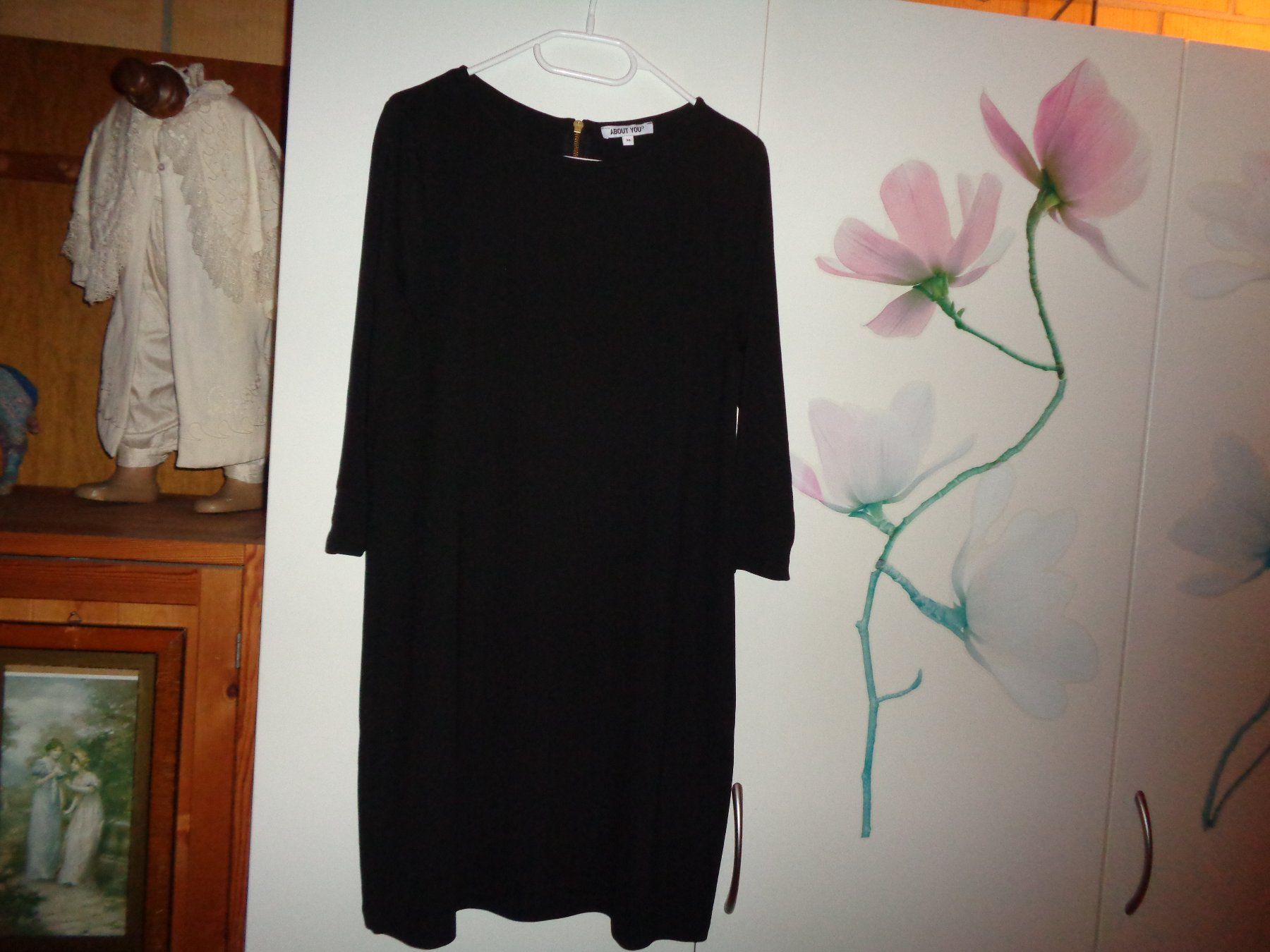 Kleider: *** Stretchiges Kleid *** / von About You – Neu (gemäss Beschreibung) aus Othmarsingen von Leuchtturmlady
