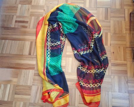 Grand foulard coloré avec chaînes/FarbenSchal gross mit Kett