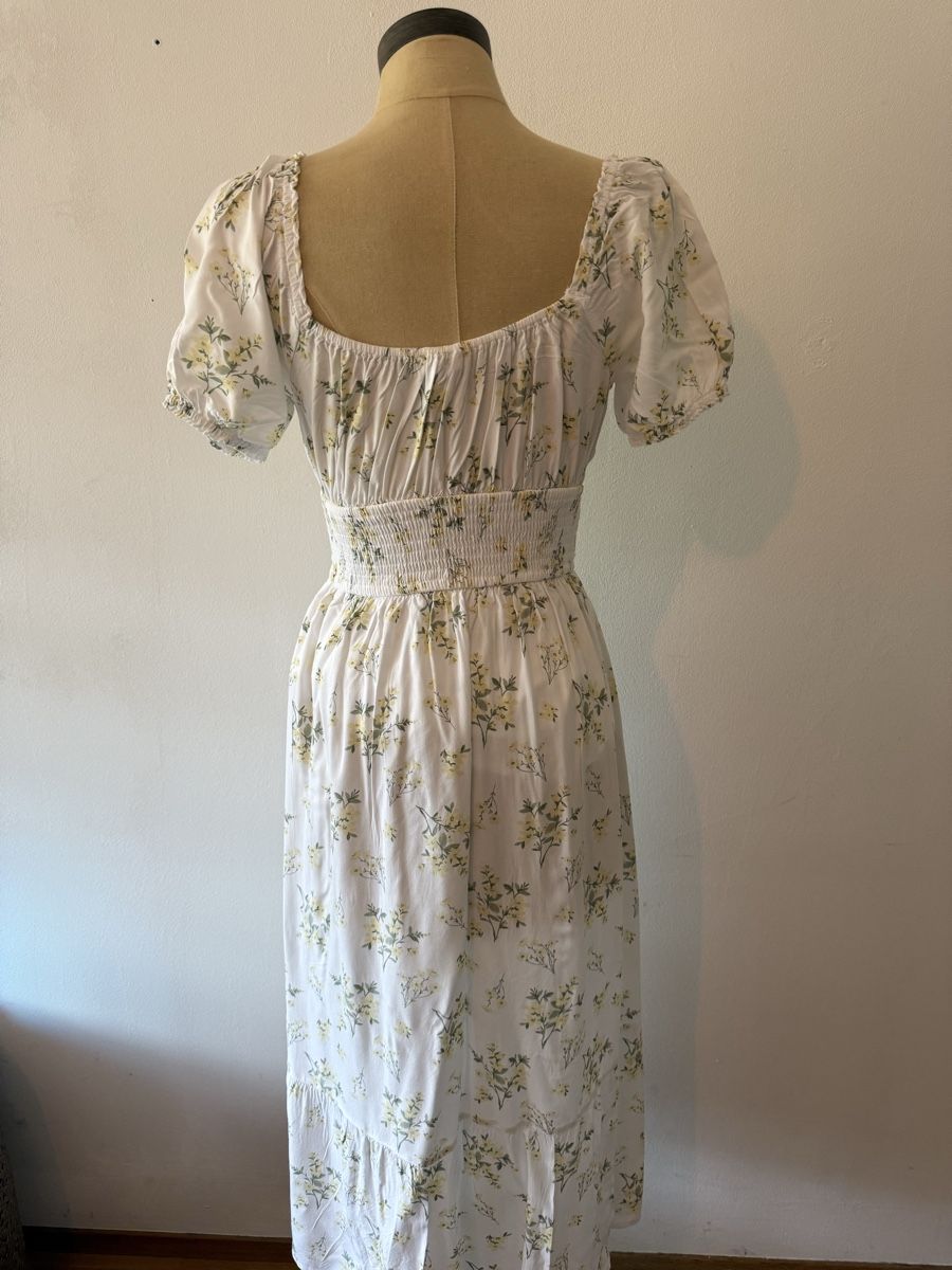 Hollister Kleider: Hollister Blumen Kleid Gr.M – Gebraucht aus Stallikon von Weihnachtsgnom 1