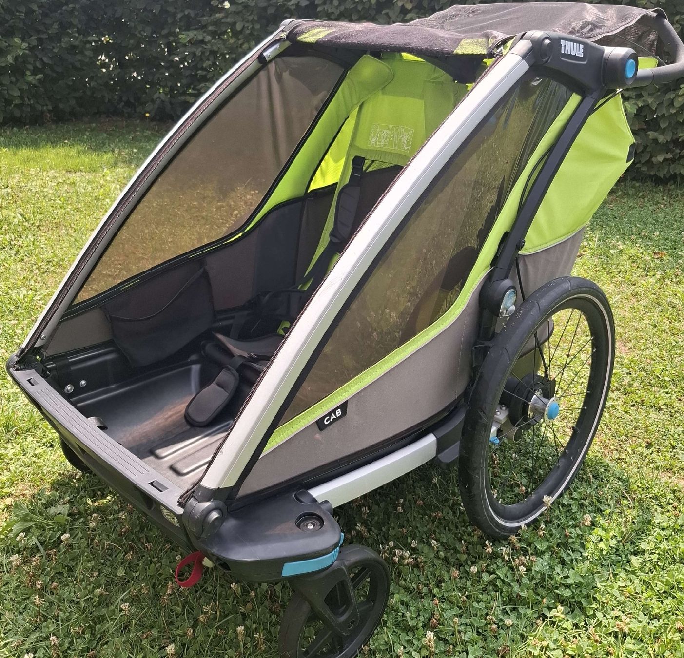 Thule Remorques: Thule Kinderanhänger CAB 2 – D'occasion à Volketswil par Betschii