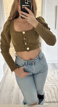 Trendiges Cord Crop Top mit Puffärmeln in Grösse XS
