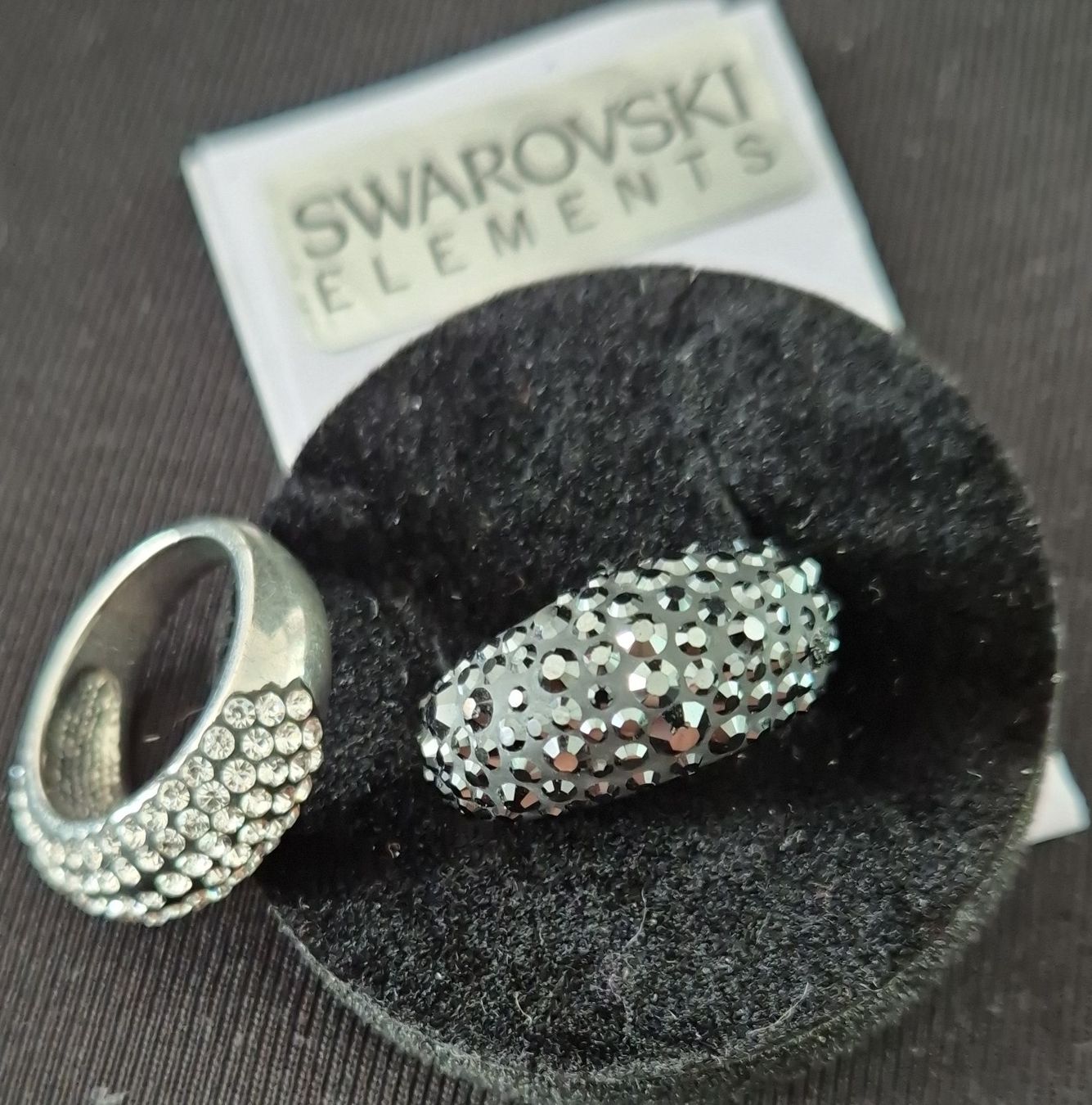 Swarovski Anelli: Funkelnde Swarovski Ringe, Grösse S/M – Nuovo (secondo la descrizione) da Rothenfluh venduto da cfb_rf75