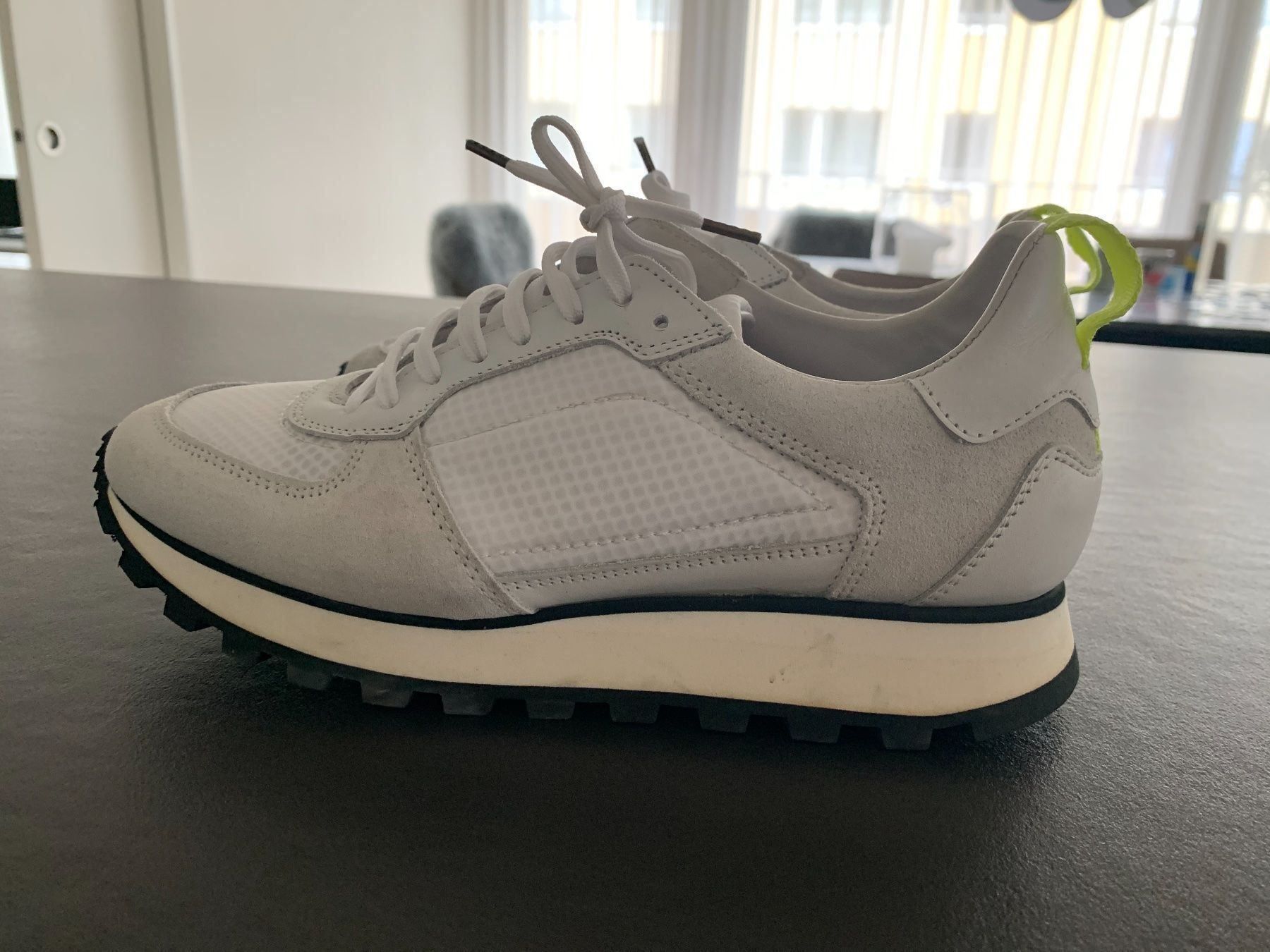 Navyboot Damenschuhe: Navyboot Sneaker – Gebraucht aus Lachen SZ von Swanche77 1