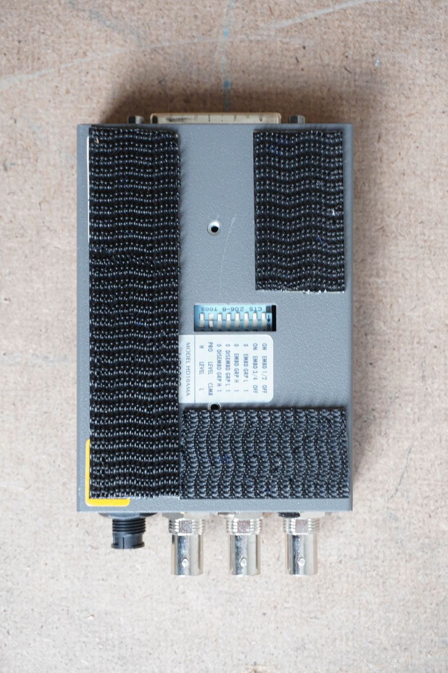 Convertitori: AJA HD10AMA HD/SD 4-Channel Analog Embedder/Disembedder – Usato da Zürich venduto da reMaterial 4