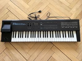 Roland D-20 Synthesizer + Sequencer - 1988 Eighties Sound