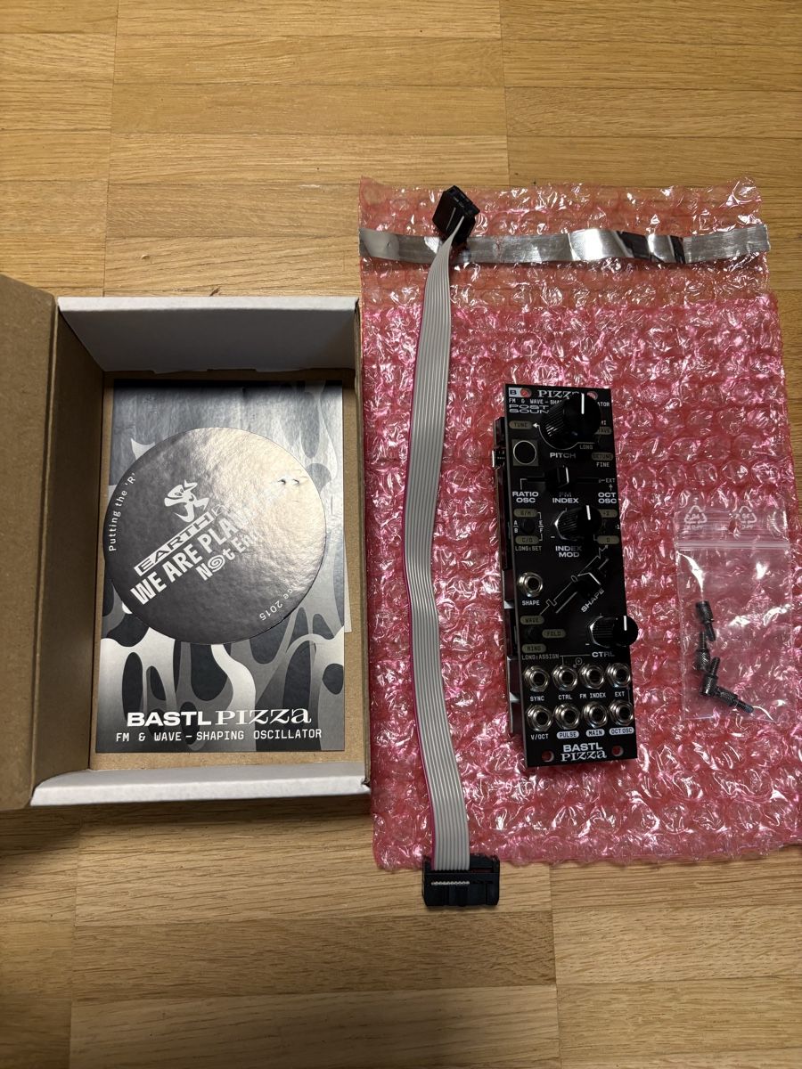 Strumenti musicali: Bastl Pizza VCO – Nuovo (secondo la descrizione) da Effingen venduto da Andromeda74