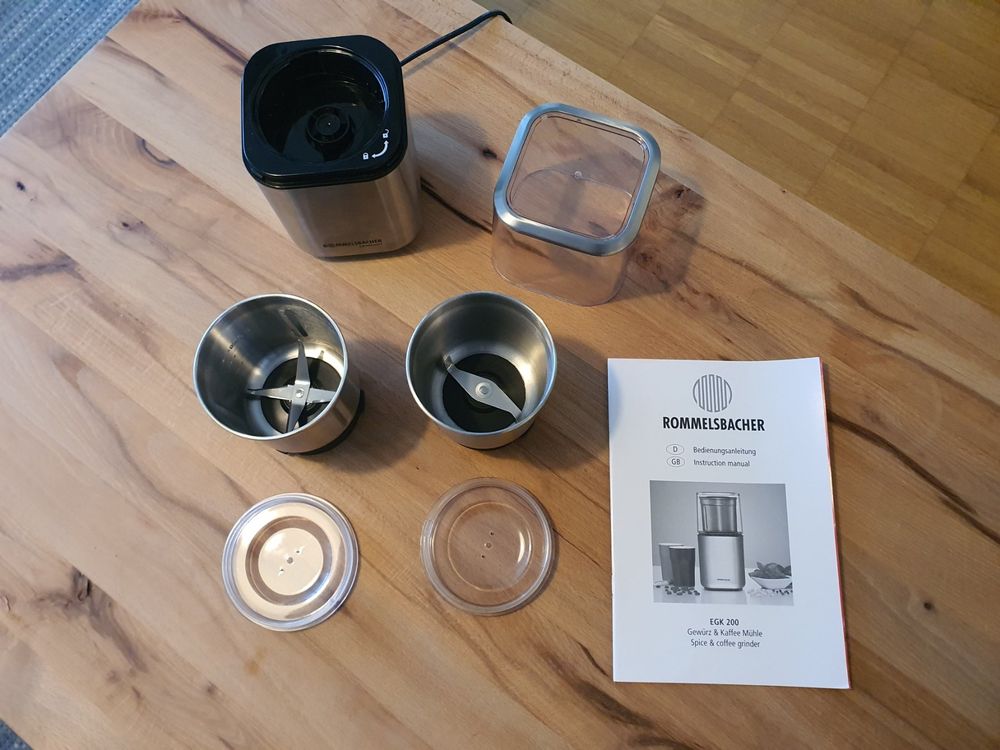 Lacor Kaffeemühle 200W | Für Kaffee, Kerne & Kräuter | Mit Sicherheitsdeckel | 60g Fassungsvermögen