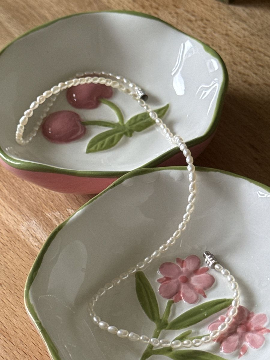 Catenine: Delicate Peruvian Freshwater Pearl Necklace – Usato da Zürich venduto da olalinda 4