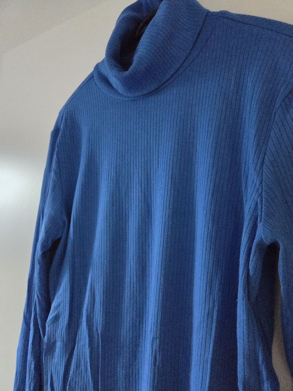 Pieces Top: Schwangerschafts-Langarmshirt – Usato da jona venduto da ricrac10 1