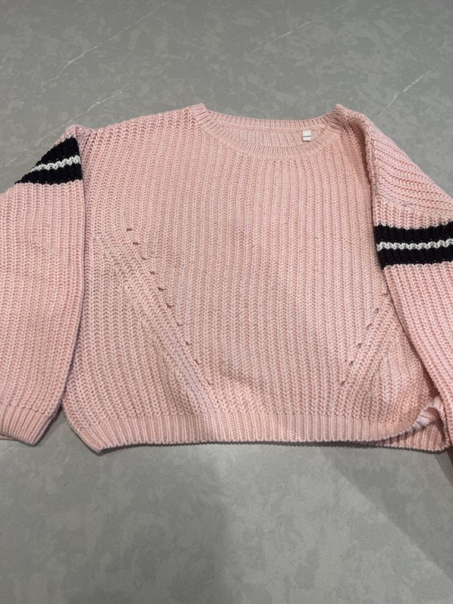 Pullover & Sweatshirts: Pullover rosa 134/140  – Gebraucht aus Münchwilen TG von Kaira0811 2