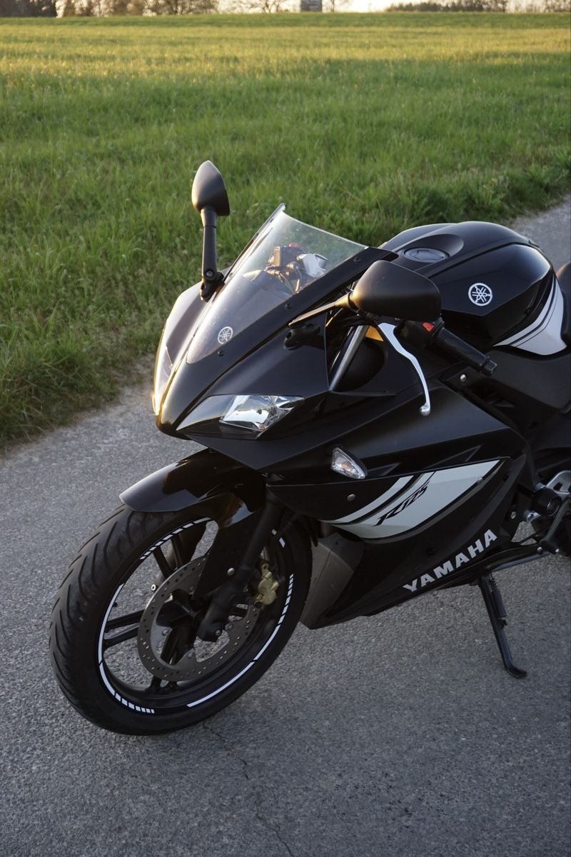 Yamaha Strada: Yamaha YZF-R125 2011 – Usato da Merenschwand venduto da sar_z5sz 3