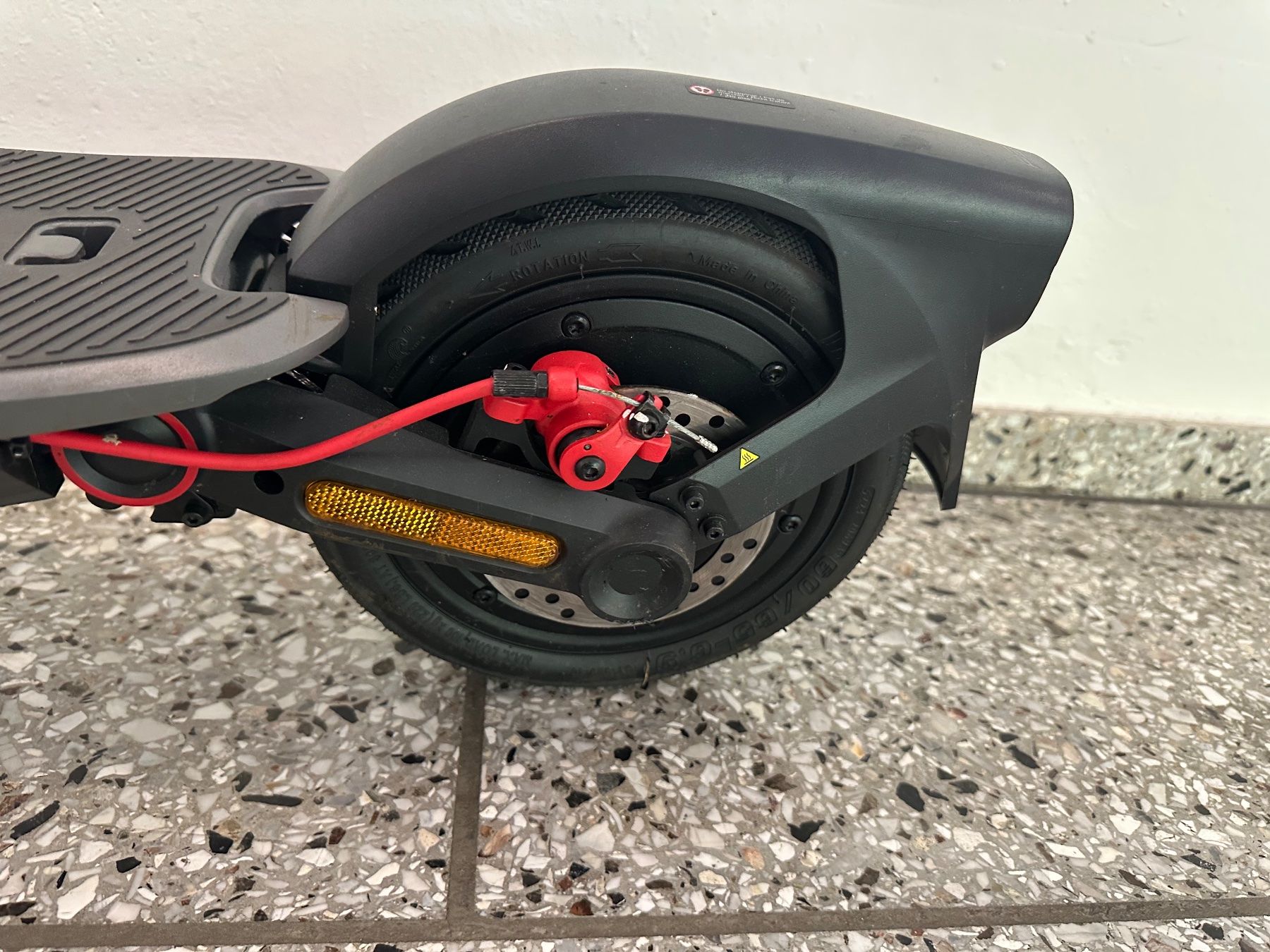 Segway Kickboard: E-Scooter Ninebot - Segway – Difettoso da Liestal venduto da FuV01 9