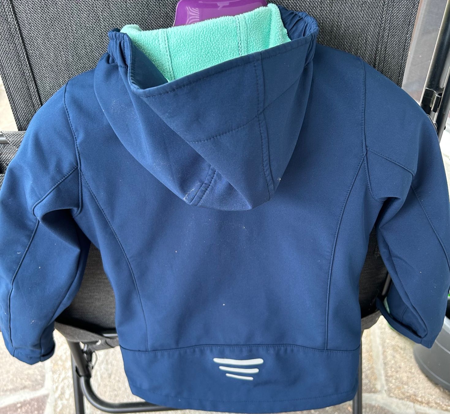 Trollkids Jacken & Mäntel: Trollkids-Softshelljacke Gr. 128 – Gebraucht aus Sevelen von Glueckstreffer.62 1