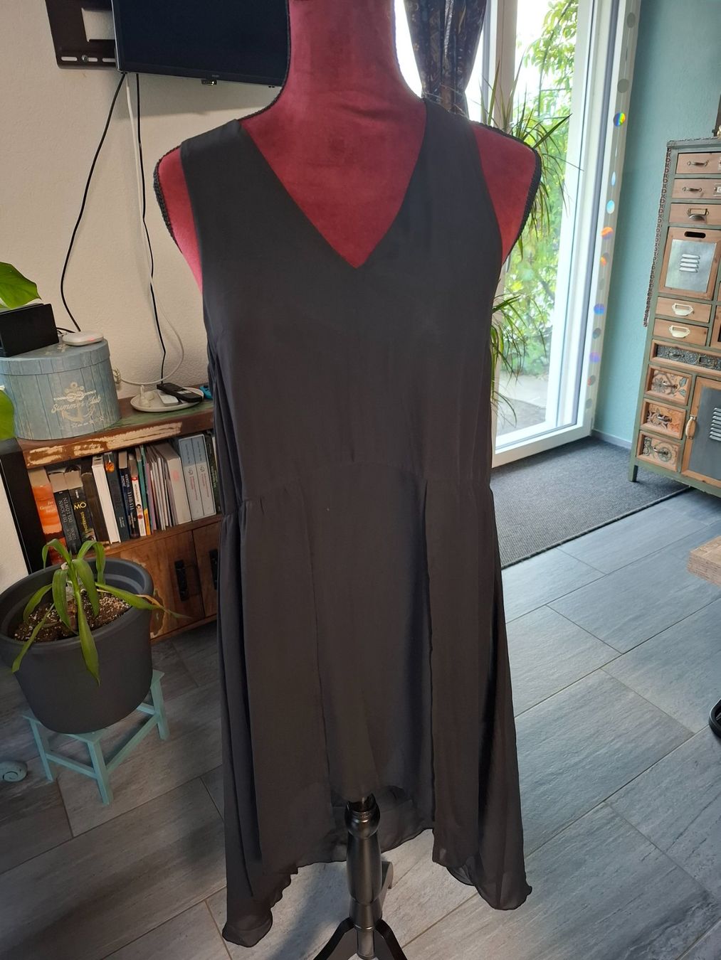 Lotti di vestiti: Kleiderpaket Sommer 36 / S – Usato da Eggenwil venduto da Shia15 5