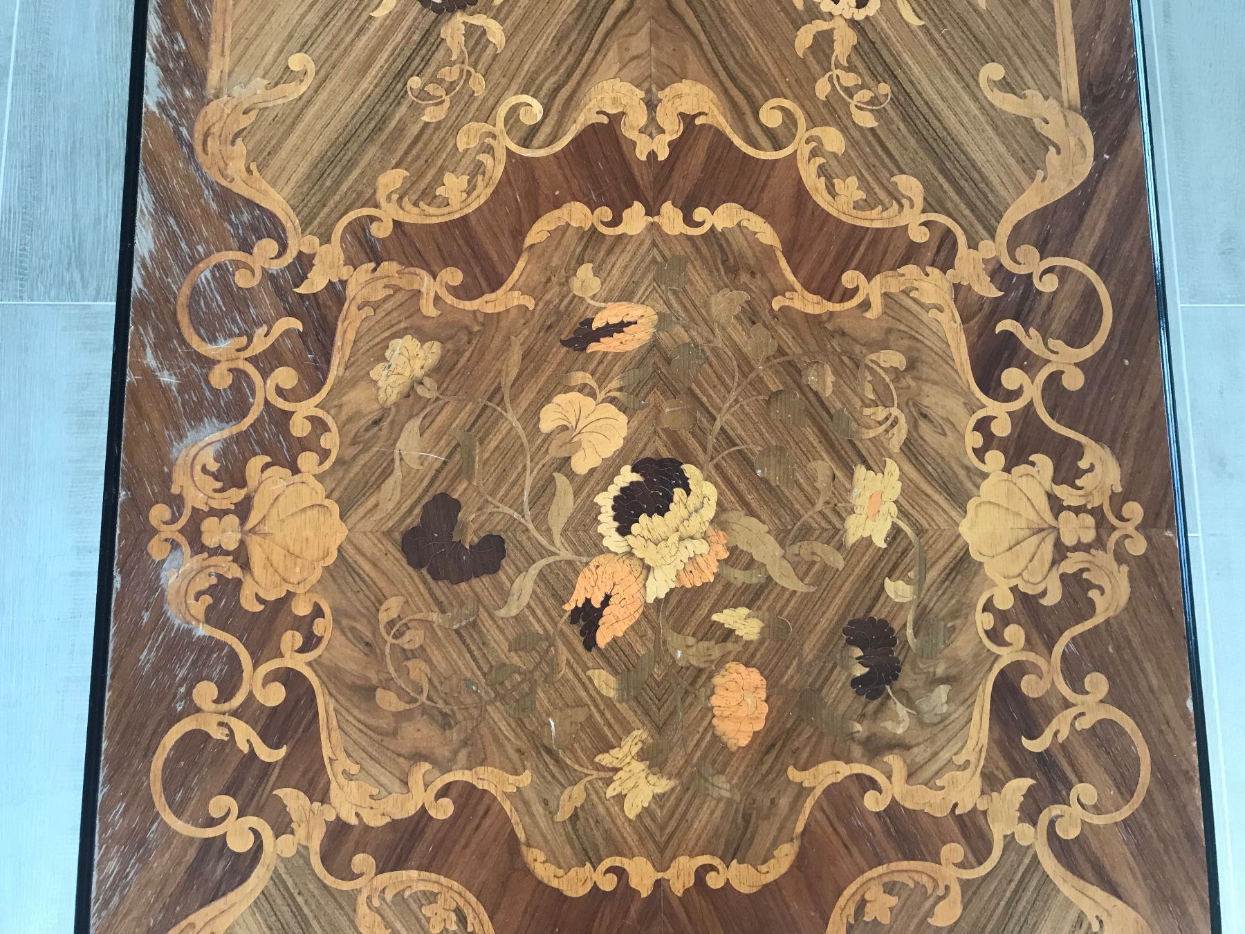 Tables: Antique Tisch mit lackiertem Blatt – D'occasion à Lausanne par opi_92cn 8