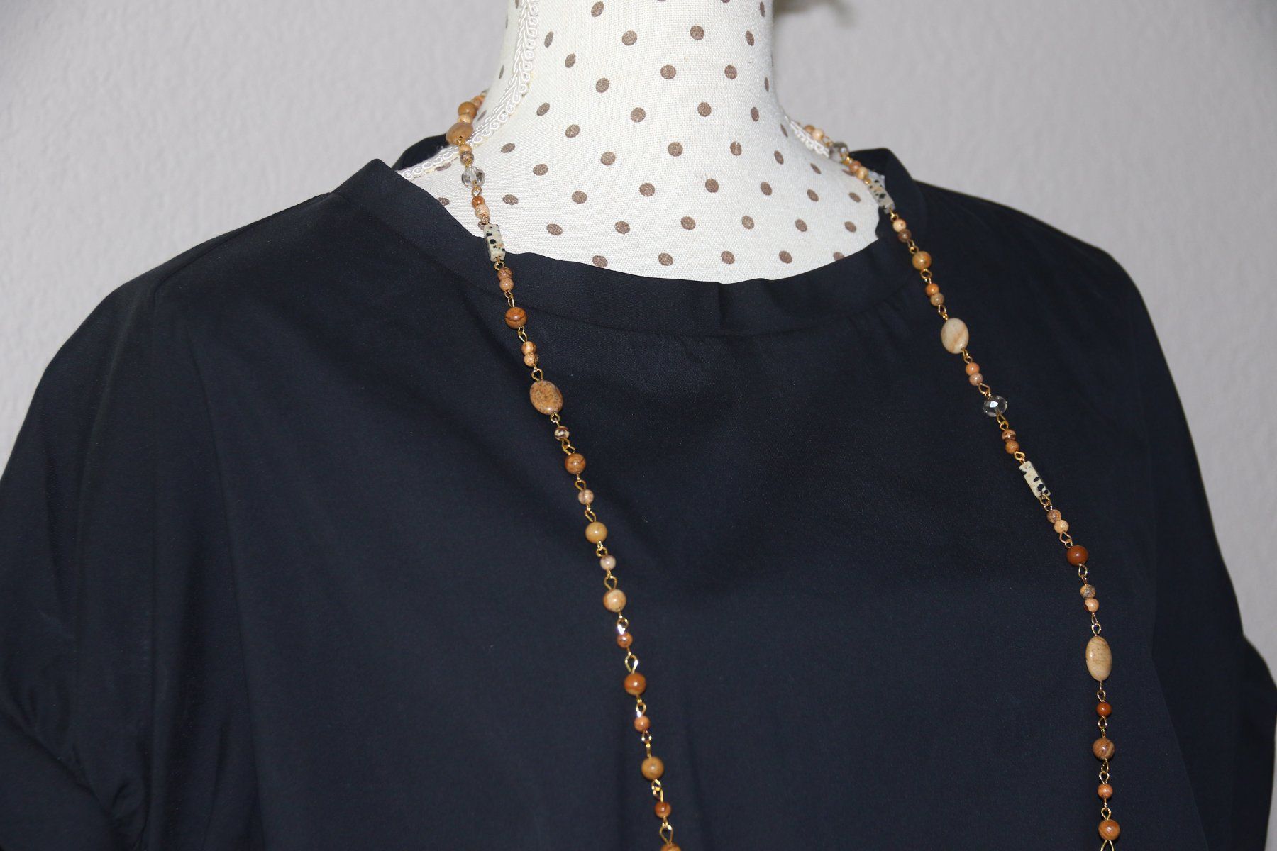 Camicette: Neue sehr schöne & stylische Bluse eher Gr.M – Nuovo e nell'imballaggio originale da Oberwil-Lieli venduto da Svetlana28 4