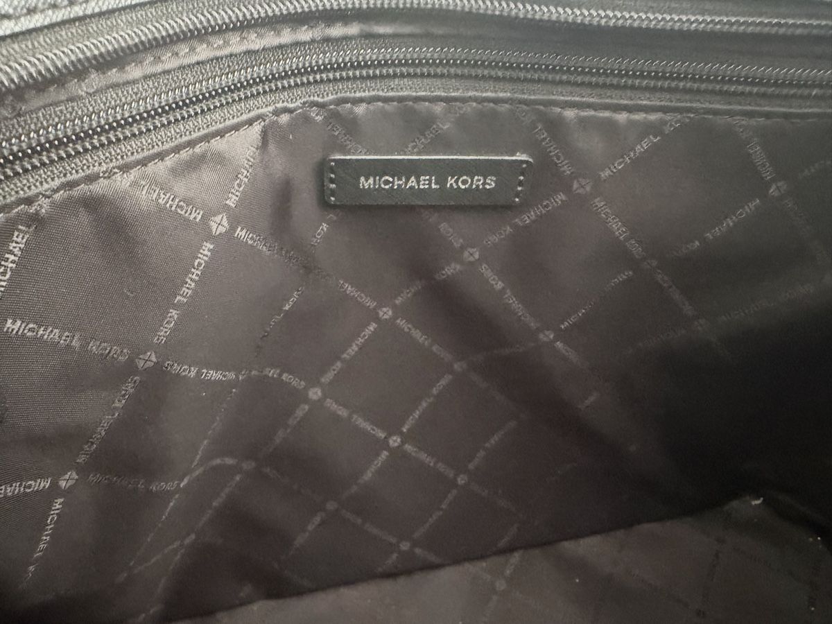 Michael Kors Sacs femmes: Michael Kors Tasche / Shopper schwarz – Neuf (Voir description) à Uzwil par Calla03 3