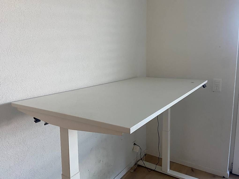 Schreibtische: Bureau assis-debout SITAG – Gebraucht aus Gland von tos_5xcx