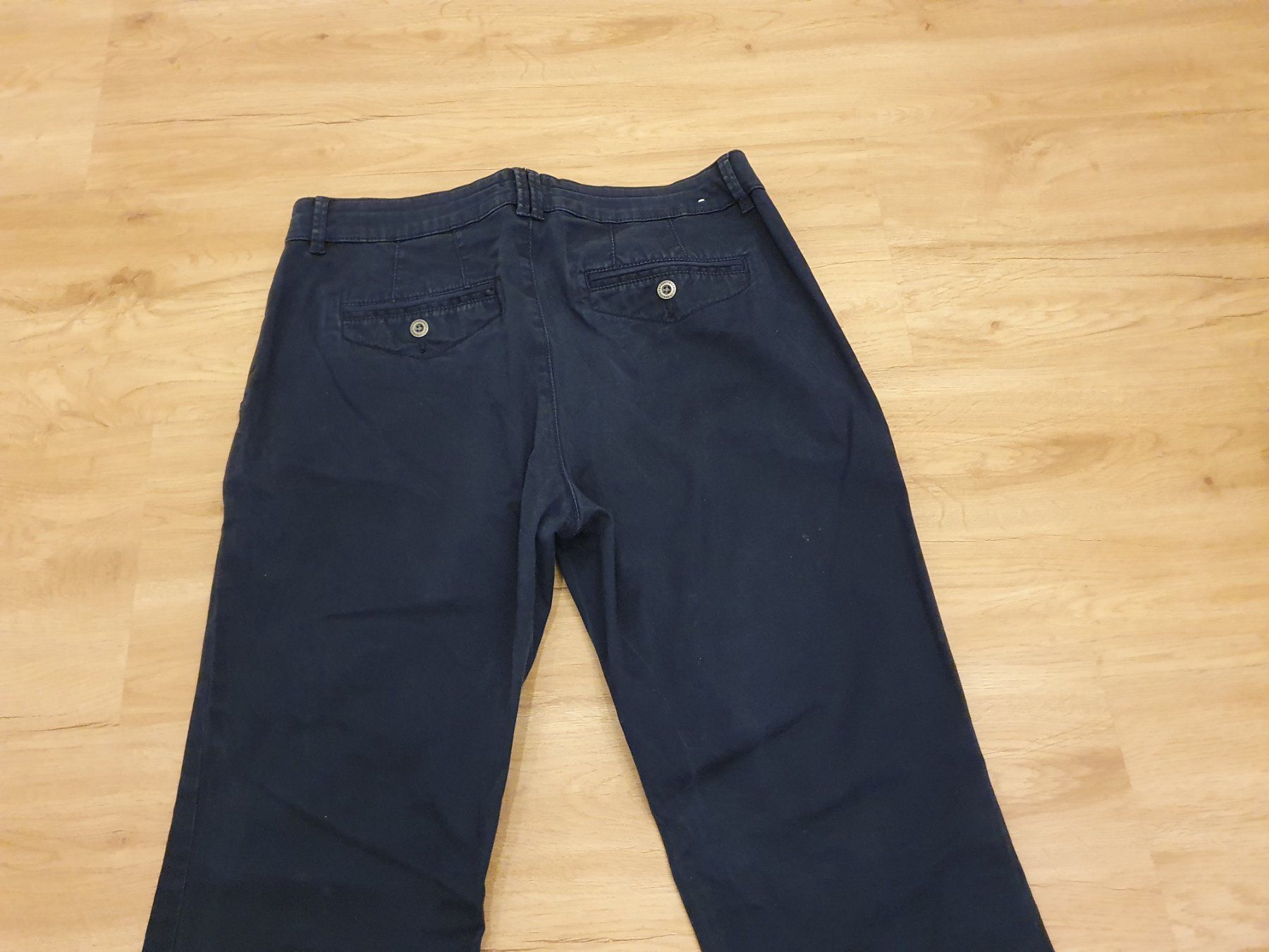 Esprit Pantaloni: Esprit dunkelblaue Chino, Gr. 38/32 – Usato da Heinrichswil venduto da sabi2809 7