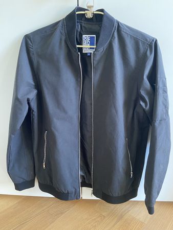 Dünne Bombeejacke Gr 164, quasi neu