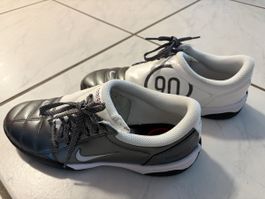 Nike Total 90 Sneaker silber weiss, Gr. 40 neu/ungetragen