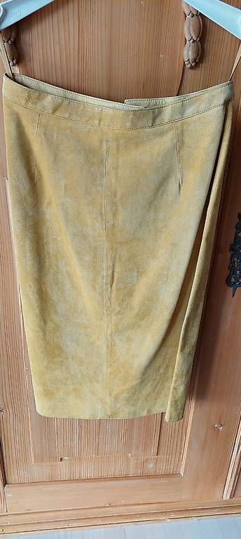 Jacken: Leder Jacke mit Jupes – Gebraucht aus Winterthur von Seelenmusik 2