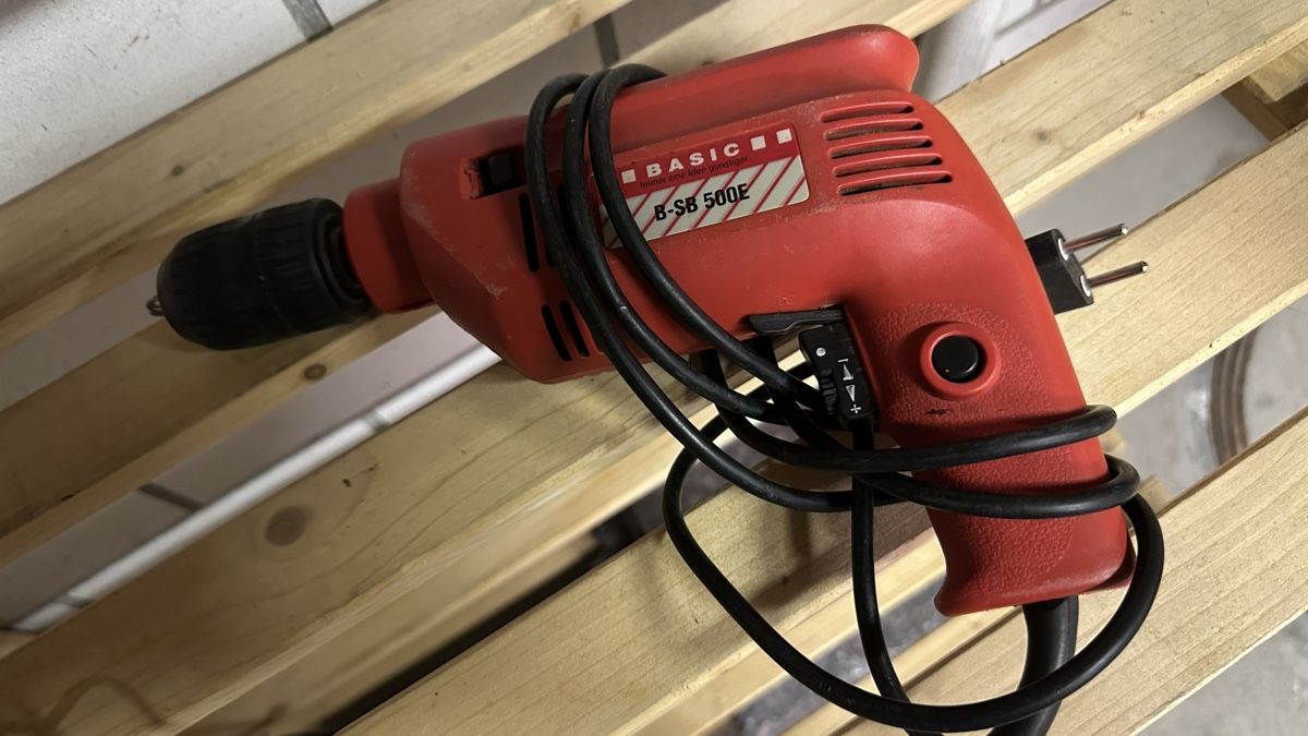 Trapani: Bohrmaschine BASIC B-SB 500E rot funktionsfähig – Usato da Krauchthal venduto da Kiddy32 1