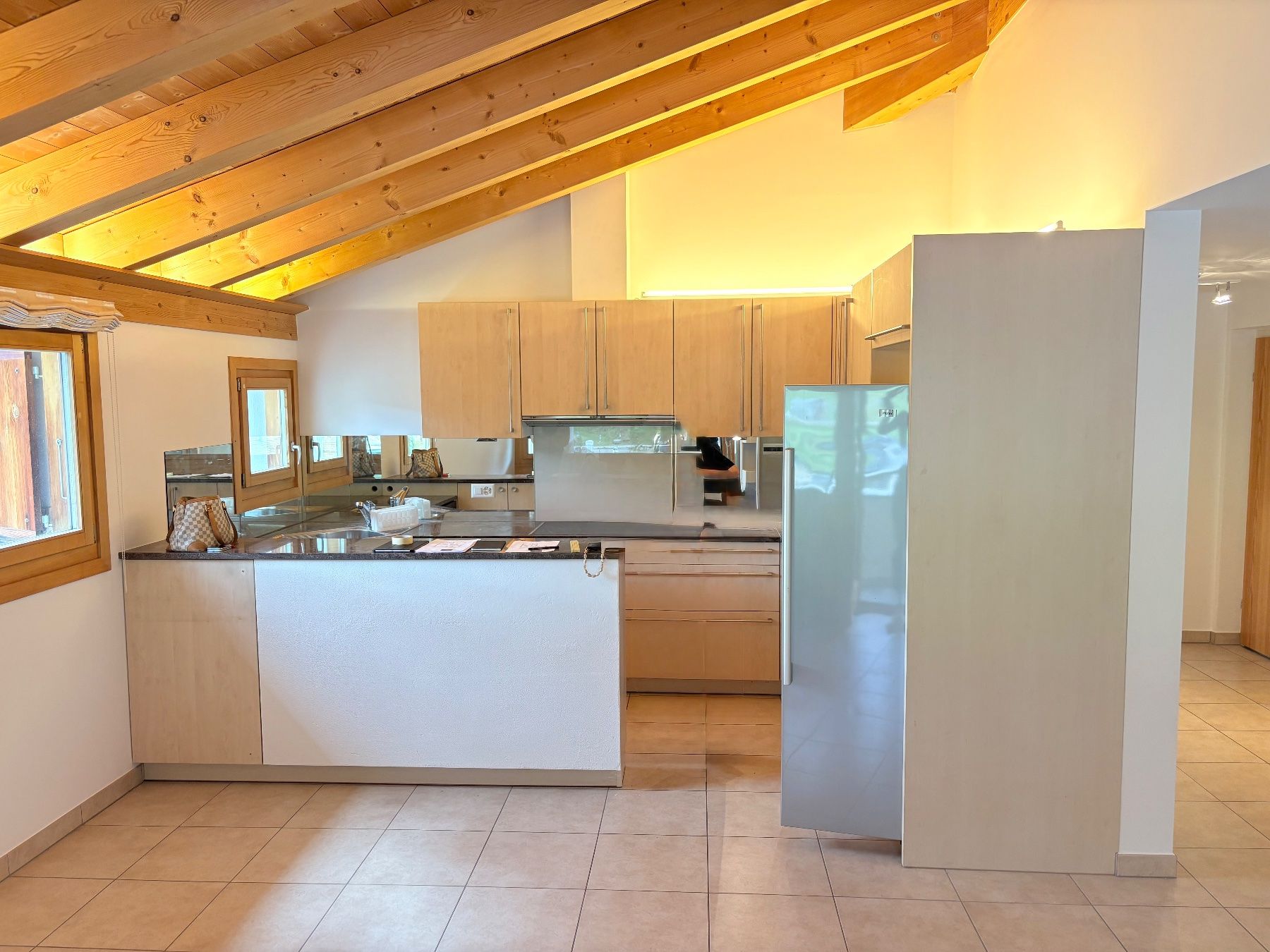 V-Zug Cucine complete: Komplette Küche – Usato da S-chanf venduto da 1302 6