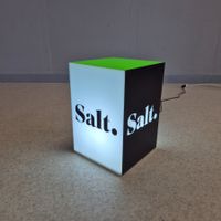 Acryl Lampe Werbeleuchte Leuchtreklame von Salt.