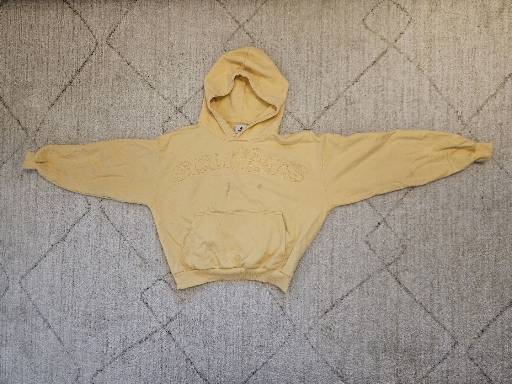 Scuffers Pullover & Sweatshirts: Scuffers Pullover mit Kapuze gelb (Grösse S)  – Gebraucht aus Zürich von jan_7sr2 4