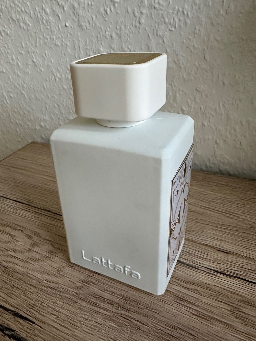 Profumi & Eau de Toilette: Lattafa Badee Al Oud Honor & Glory Eau de Parfum – Nuovo (secondo la descrizione) da Horgen venduto da flo_xhj6 1