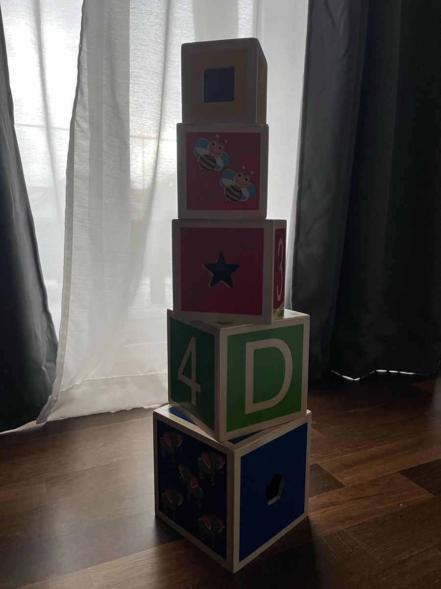 Spielzeuge: Stapelwürfel aus Holz – Gebraucht aus Pfäffikon ZH von mal_xs7b 1