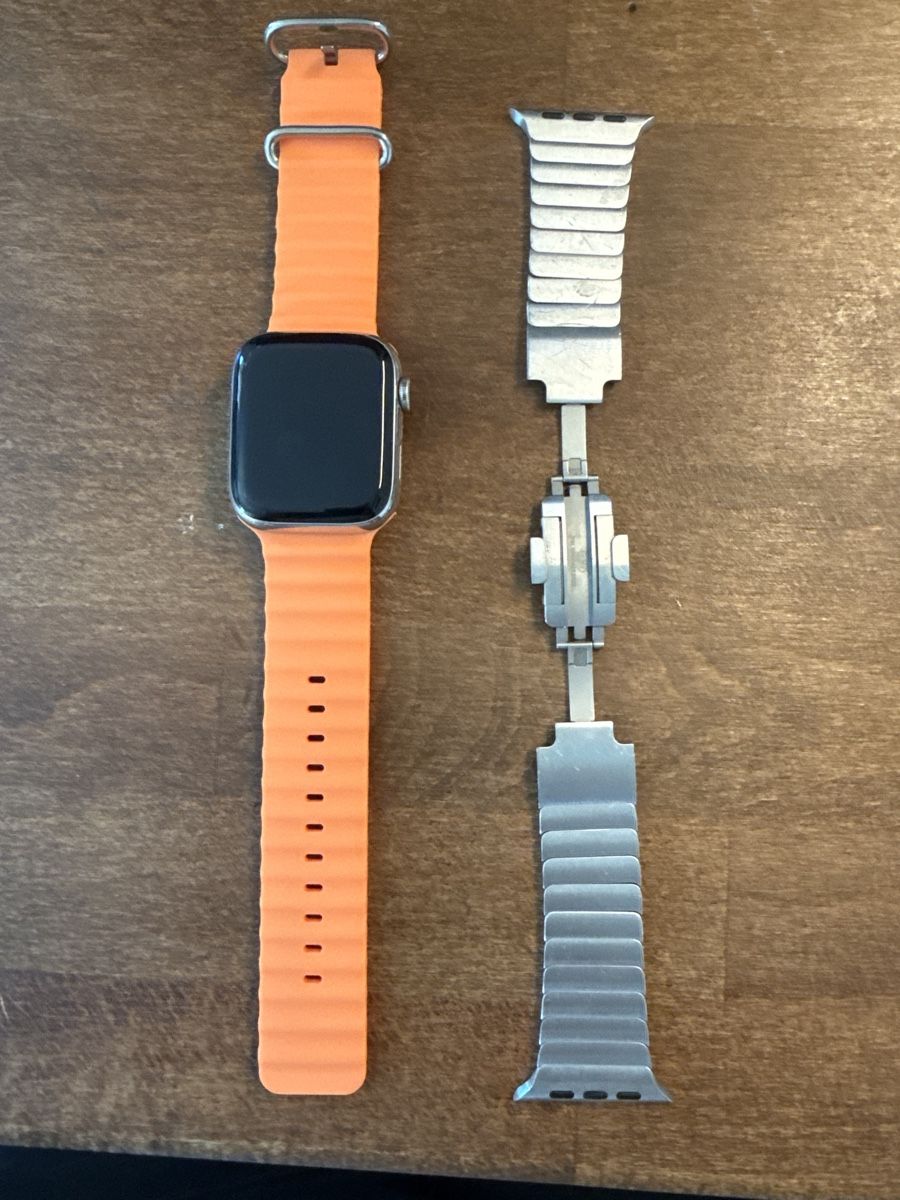 Apple Smartwatch: Apple Watch 9 45mm – Usato da Klarsreuti venduto da meile04